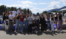 Gruppenfoto von Teilnehmer:innen der EYFON VIG YouthDays in Neumarkt